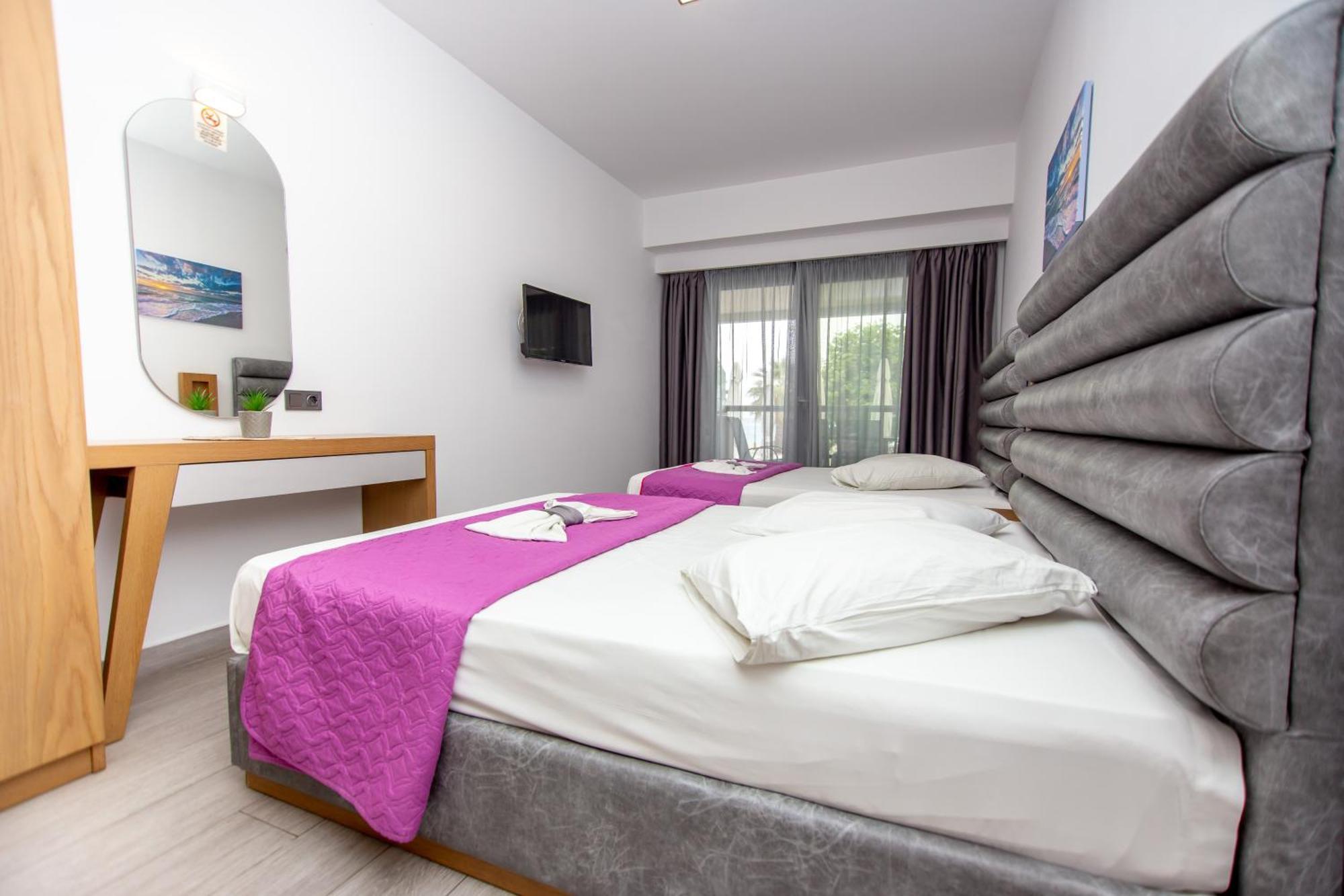 Amalia Mare Sea View Daire Vrasná Dış mekan fotoğraf